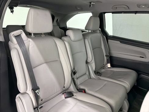 Used 2022 Honda Odyssey EX-L image 24