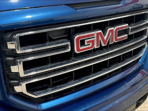 Used 2017 GMC Sierra 1500 SLE w/ Elevation Edition image 29