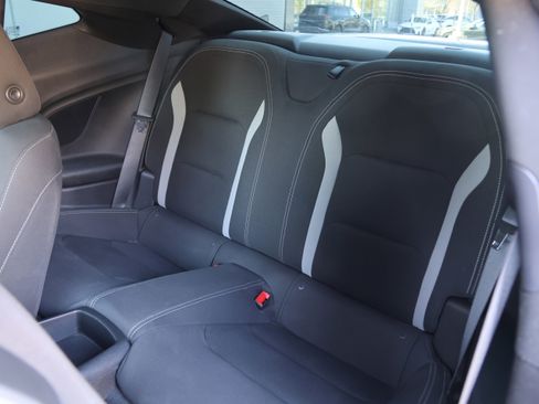 Used 2020 Chevrolet Camaro SS image 34