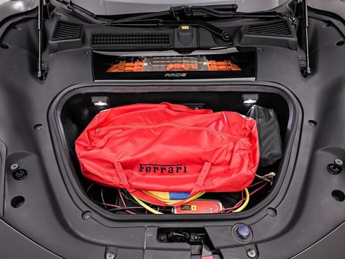 Used 2022 Ferrari SF90 Stradale AWD/4WD image 13