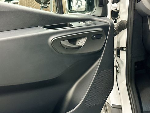 Certified 2025 Mercedes-Benz Sprinter 2500 image 18