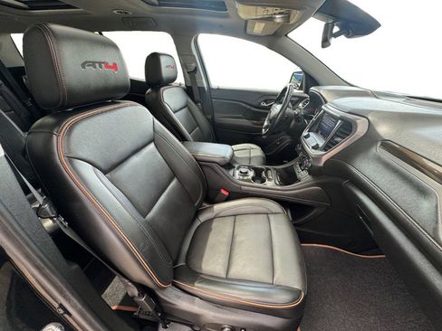 Used 2022 GMC Acadia AT4 w/ Technology Package image 16