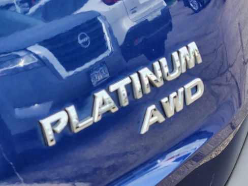 Used 2023 Nissan Rogue Platinum w/ Platinum Premium Package image 10