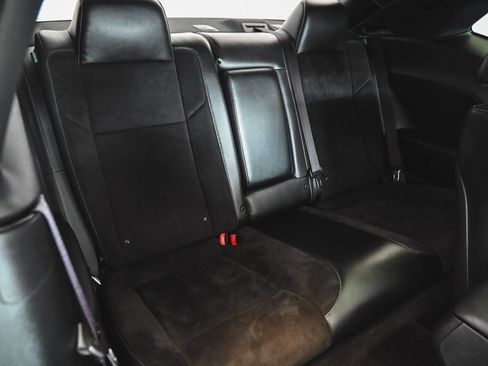 Used 2016 Dodge Challenger R/T Scat Pack w/ Leather Interior Group image 30