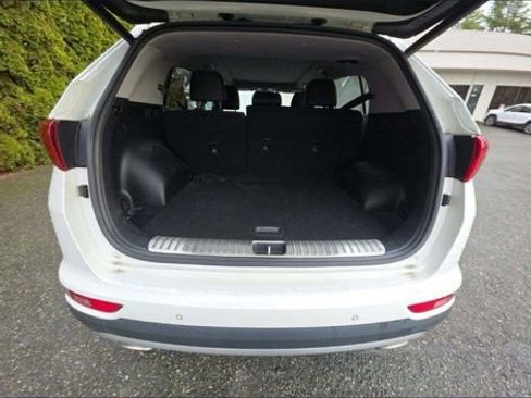 Used 2018 Kia Sportage SX image 17