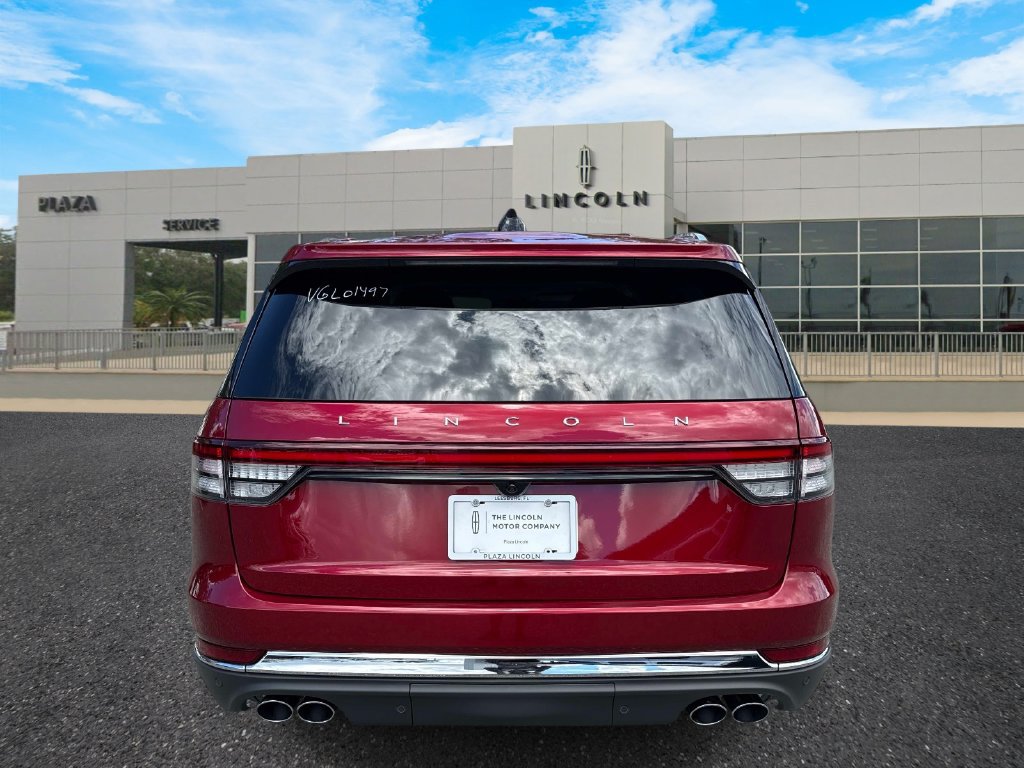 New 2027 Lincoln Aviator 2WD image 4