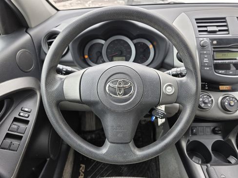 Used 2011 Toyota RAV4 4WD image 22