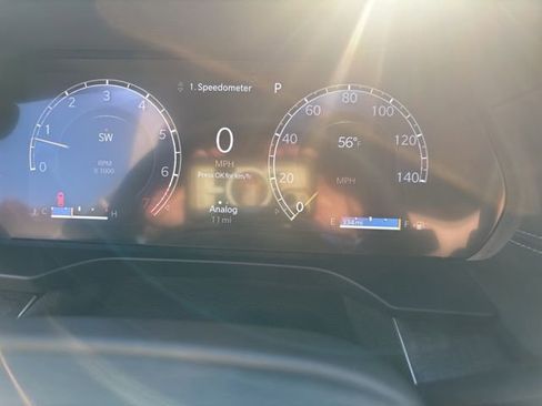 New 2025 Jeep Grand Cherokee Limited w/ Luxury Tech Group II image 11