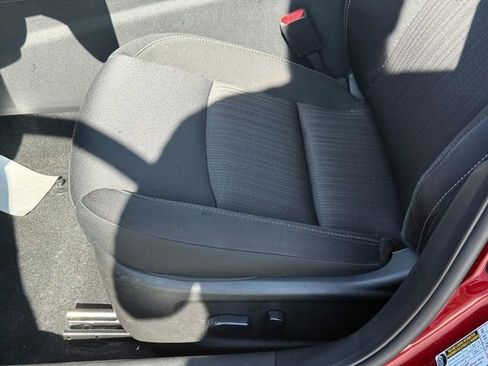 Used 2025 Nissan Altima 2.5 SV FWD image 16