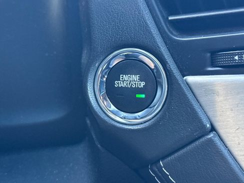 Used 2019 GMC Yukon Denali w/ Open Road Package AWD/4WD image 23