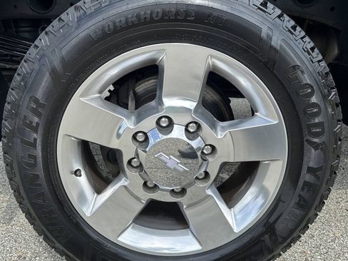 Used 2016 Chevrolet Silverado 2500 LT w/ All Star Edition AWD/4WD image 12