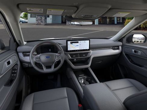 New 2025 Ford Explorer Active w/ Active Comfort Package image 10