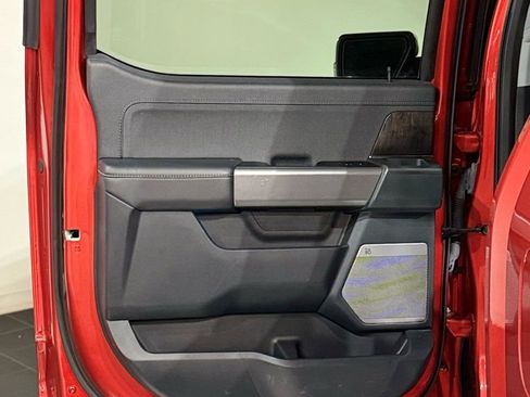 Used 2023 Ford F150 Lariat image 41