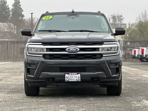 Certified 2022 Ford Expedition XLT image 10
