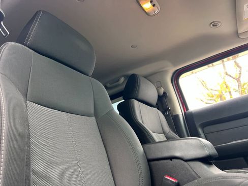 Used 2007 HUMMER H3 image 18