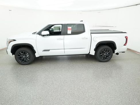 New 2025 Toyota Tundra Platinum image 25