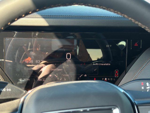 New 2026 GMC Yukon AT4 w/ AT4 Premium Package AWD/4WD image 24