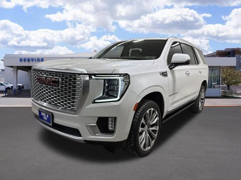Used 2021 GMC Yukon Denali w/ Denali Premium Package AWD/4WD image 7
