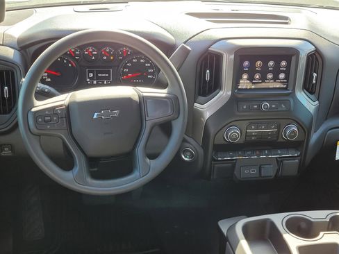 New 2026 Chevrolet Silverado 1500 Custom Trail Boss AWD/4WD image 10
