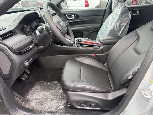 New 2026 Jeep Compass Limited AWD/4WD image 12