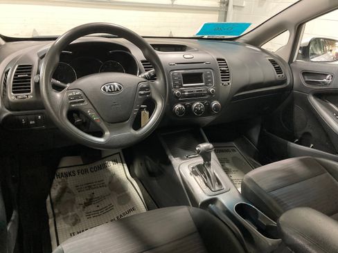 Used 2015 Kia Forte LX w/ Popular Package image 14