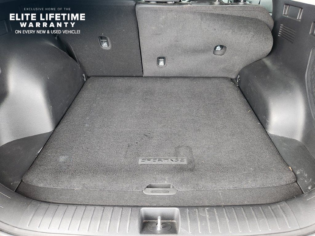 Used 2025 Kia Sportage SX FWD image 34