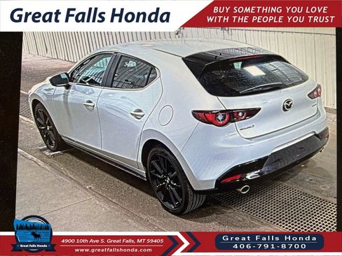 Used 2024 MAZDA MAZDA3 s image 4