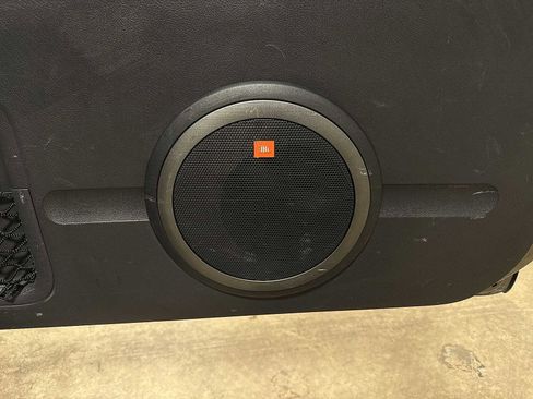 Used 2009 Toyota RAV4 Limited image 25