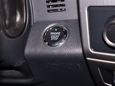 Certified 2022 Ford F350 Platinum AWD/4WD image 27