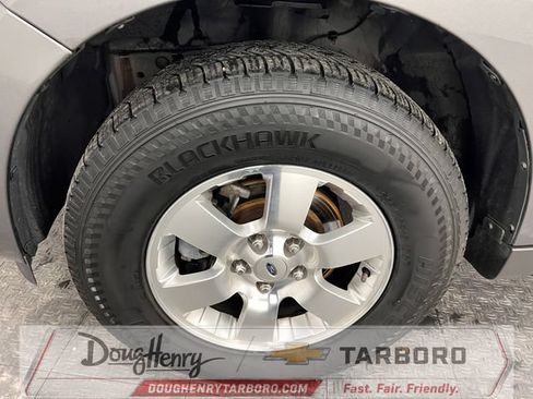 Used 2011 Ford Escape Limited w/ 302A Rapid Spec Order Code FWD image 21