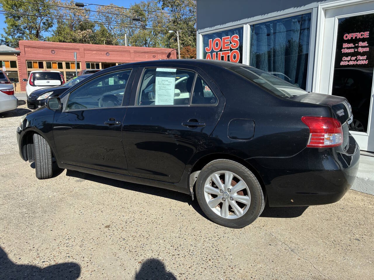 Used 2009 Toyota Yaris Sedan FWD image 3