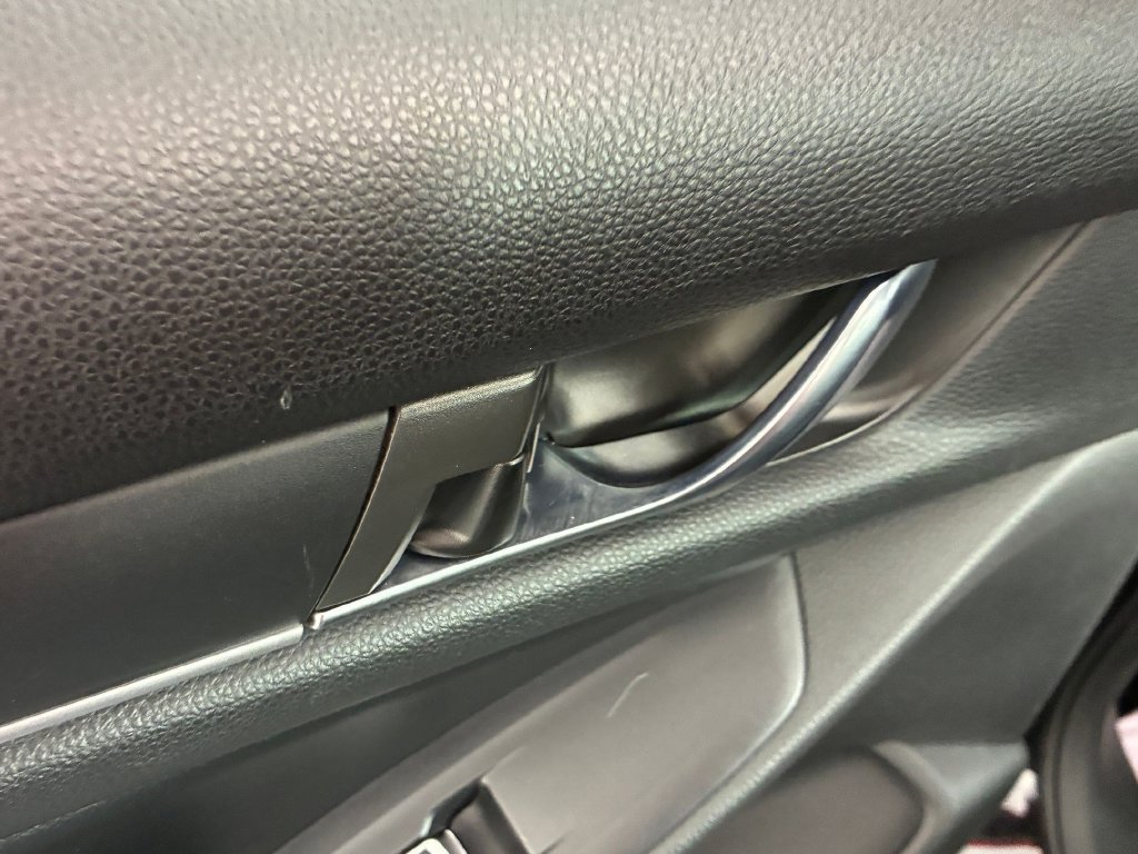 Used 2018 Honda Accord Sport image 27
