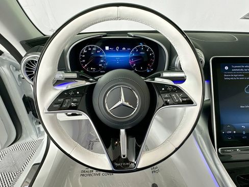 New 2026 Mercedes-Benz Maybach SL 680 image 11