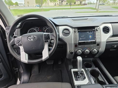 Used 2015 Toyota Tundra SR5 w/ TRD Off Road Package image 16