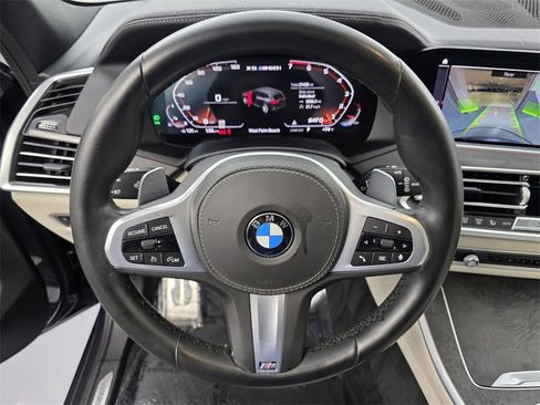 Used 2020 BMW X5 M50i w/ Premium Package image 17