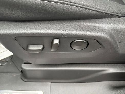 New 2026 Chevrolet Suburban LT w/ Comfort Package image 14