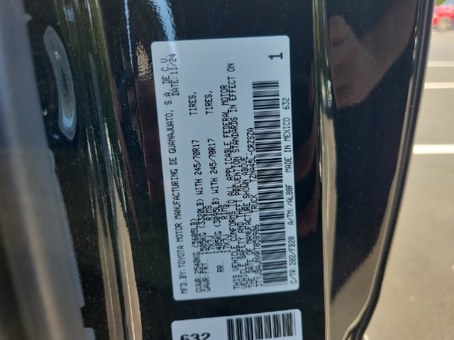 Used 2024 Toyota Tacoma SR5 AWD/4WD image 37
