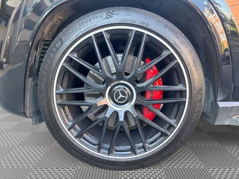 Used 2021 Mercedes-Benz GLS 63 AMG 4MATIC w/ Acoustic Comfort Package image 19