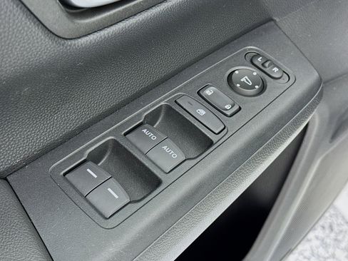 Certified 2024 Honda CR-V EX image 17