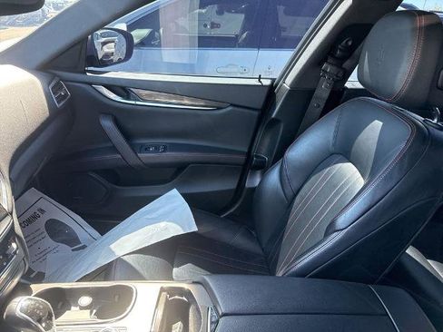 Used 2017 Maserati Ghibli S Q4 image 12