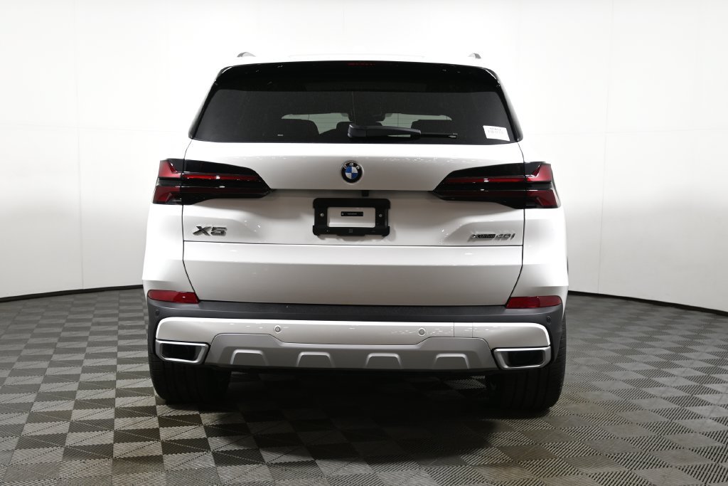 Used 2026 BMW X5 xDrive40i w/ Climate Comfort Package AWD/4WD image 6