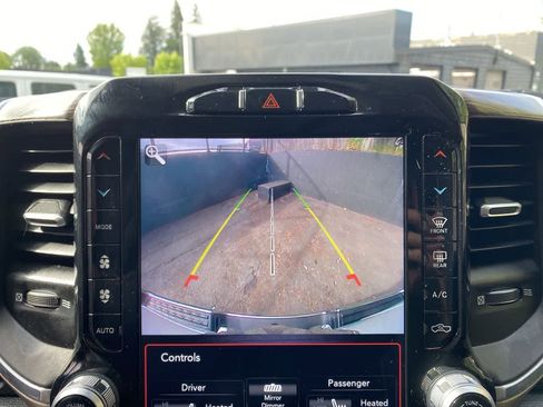 Used 2020 RAM 1500 Laramie AWD/4WD image 24