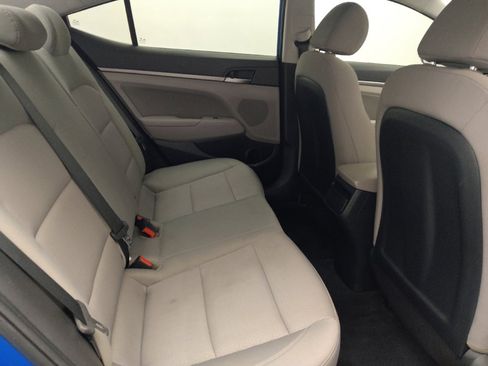 Used 2018 Hyundai Elantra SEL w/ Cargo Package image 19