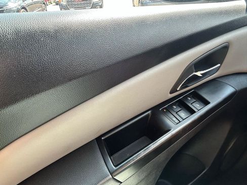 Used 2011 Chevrolet Cruze LS w/ Connectivity Package FWD image 24