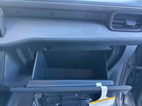 New 2025 Ford Maverick XLT w/ XLT Luxury Package image 34