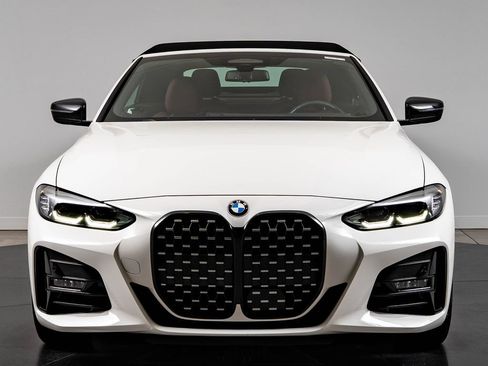Used 2024 BMW 430i xDrive Convertible w/ M Sport Package AWD/4WD image 3