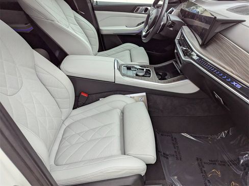 Certified 2024 BMW X5 sDrive40i w/ Premium Package image 23