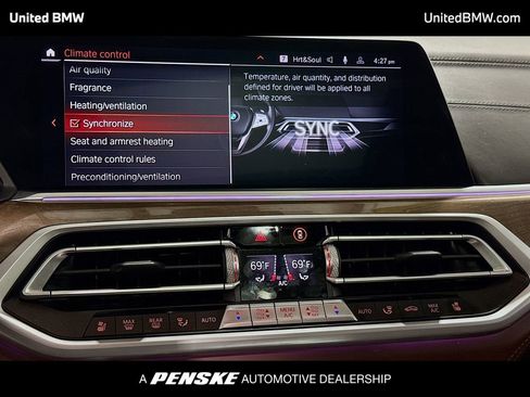 Used 2020 BMW X7 M50i w/ Dynamic Handling Package image 11