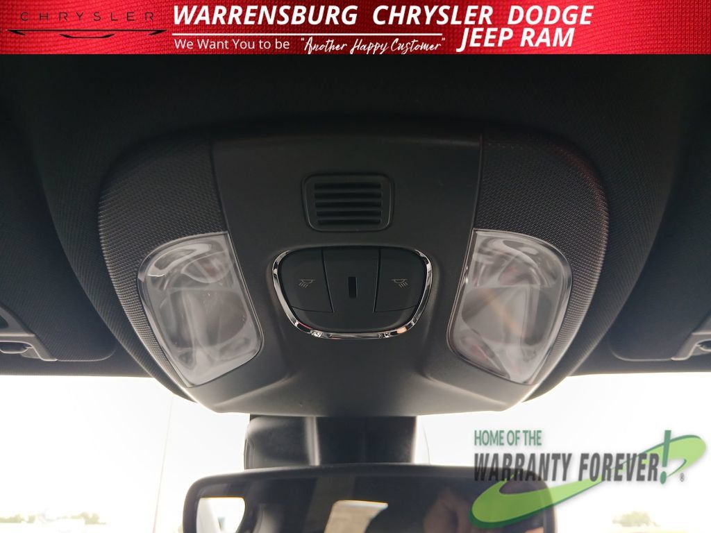 New 2026 Jeep Compass Latitude AWD/4WD image 31
