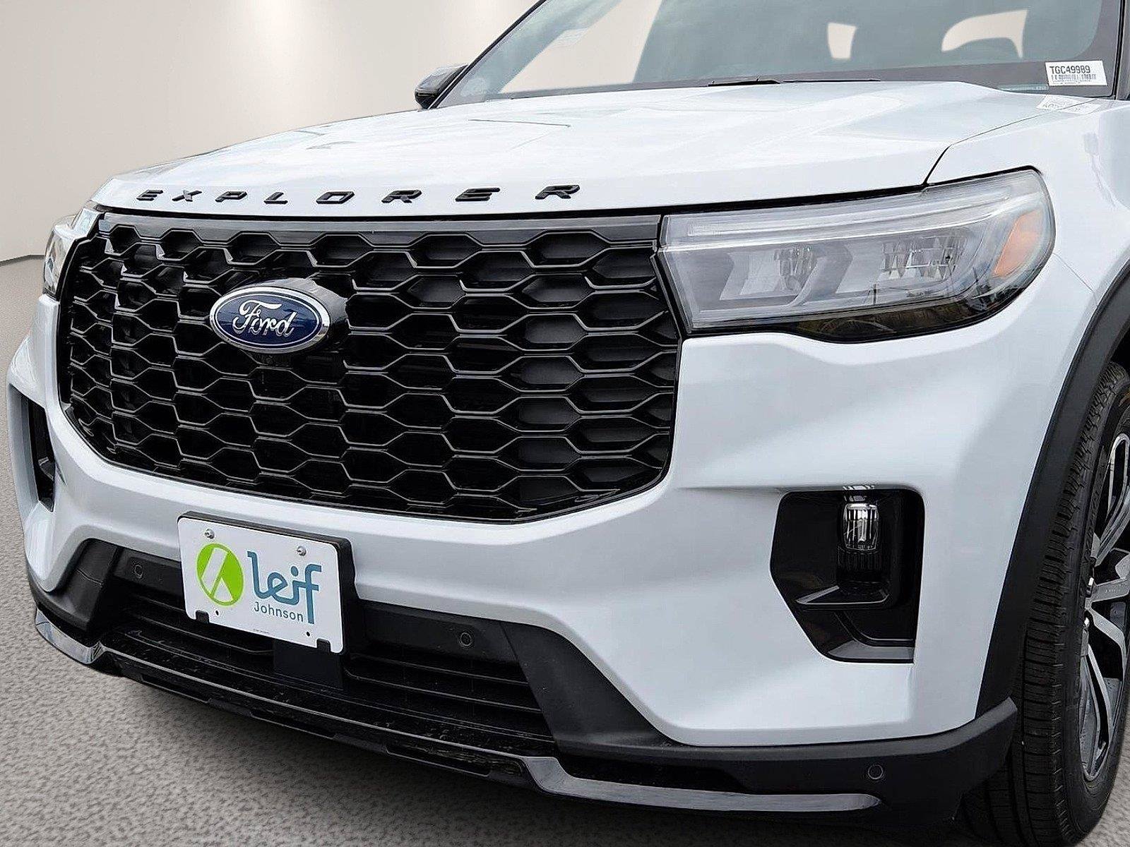 New 2026 Ford Explorer ST-Line w/ Premium Package RWD image 3